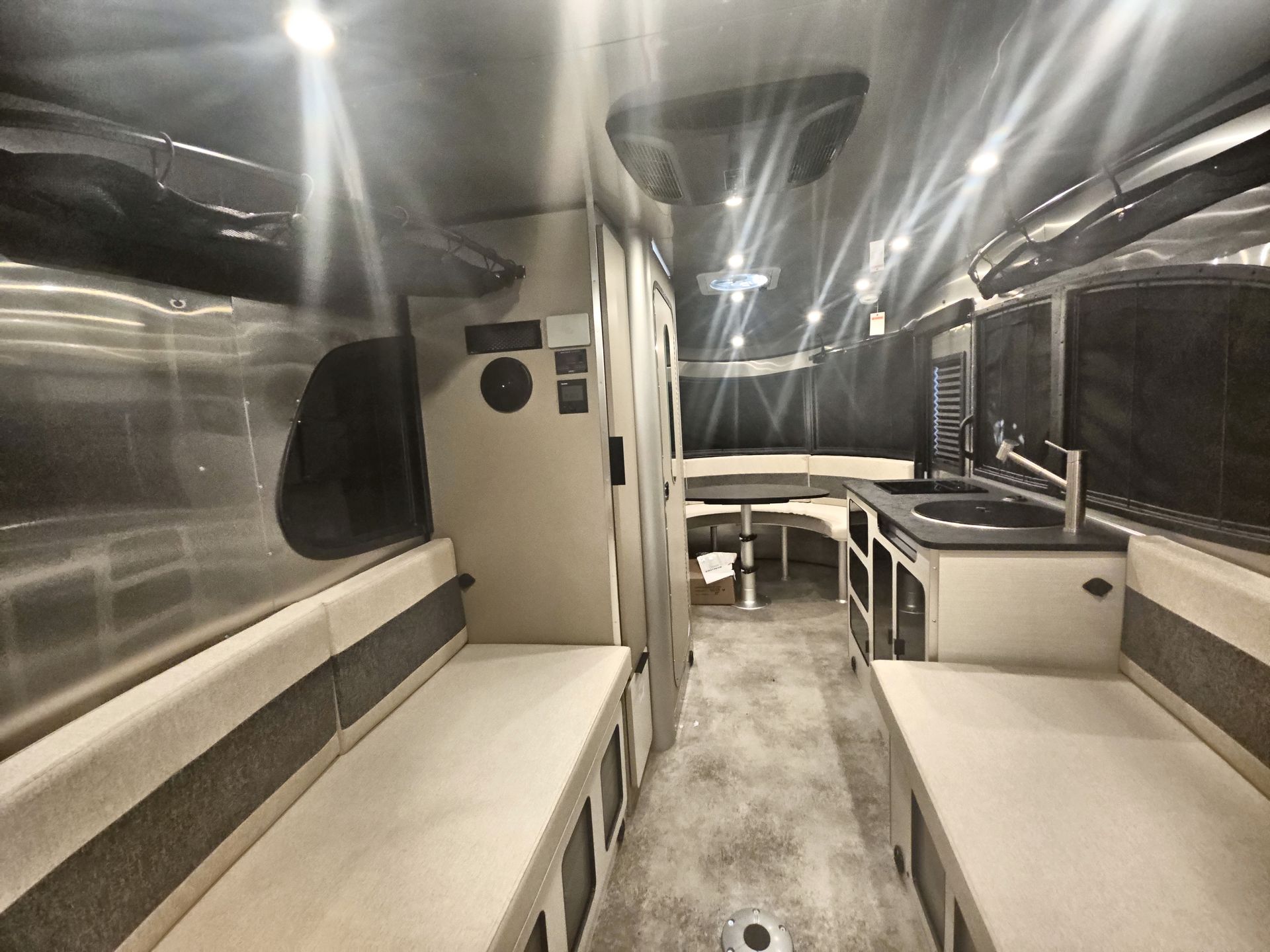 2026 Airstream 20Xe Base