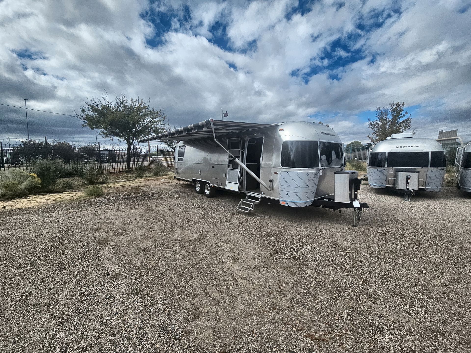 2026 Airstream 30RBQ Base