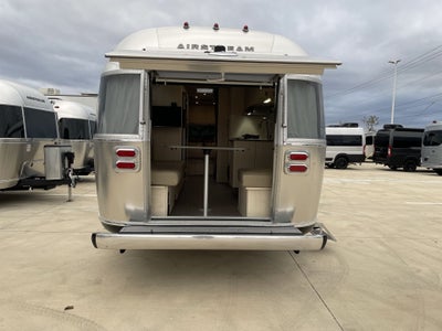 2026 Airstream 27FBQ Base