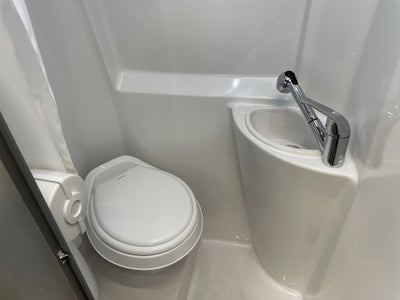 2026 Airstream 19X LE Outland Base