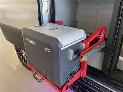 2026 Airstream 19X LE Outland Base