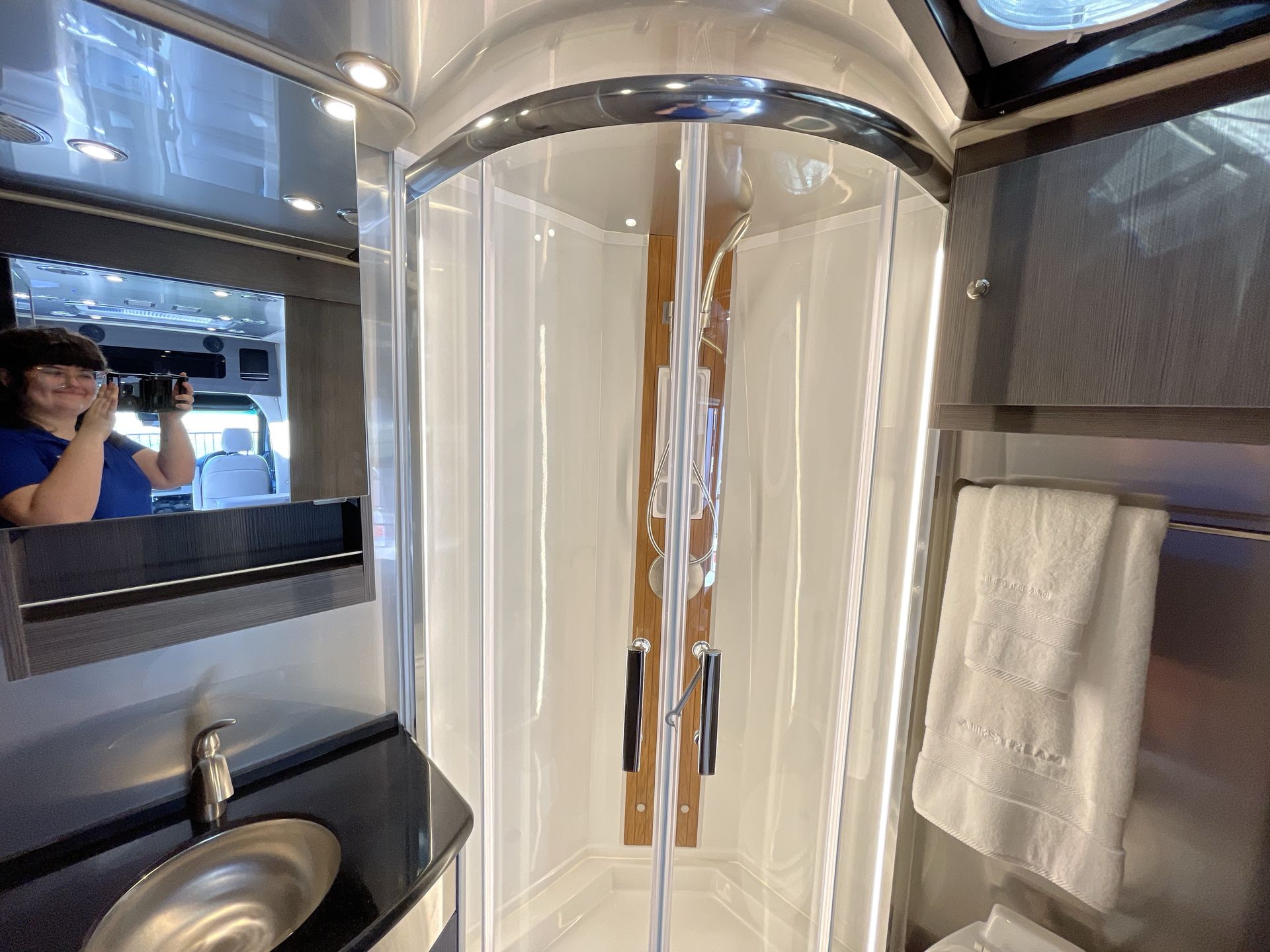 2026 Airstream Murphy Suite Base