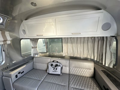 2025 Airstream 30RBQ Base