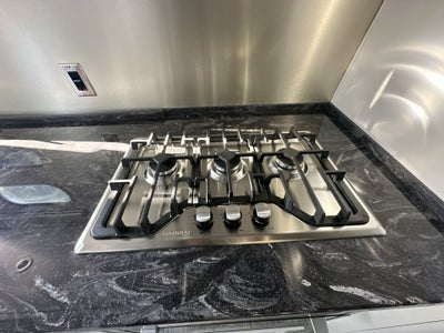 2025 Airstream 30RBQ Base