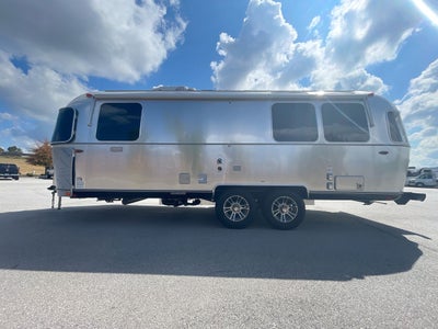 2026 Airstream 25FBQ Base