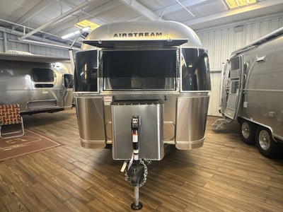 2026 Airstream 23FBT Base