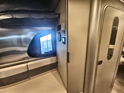 2025 Airstream 20Xe Base