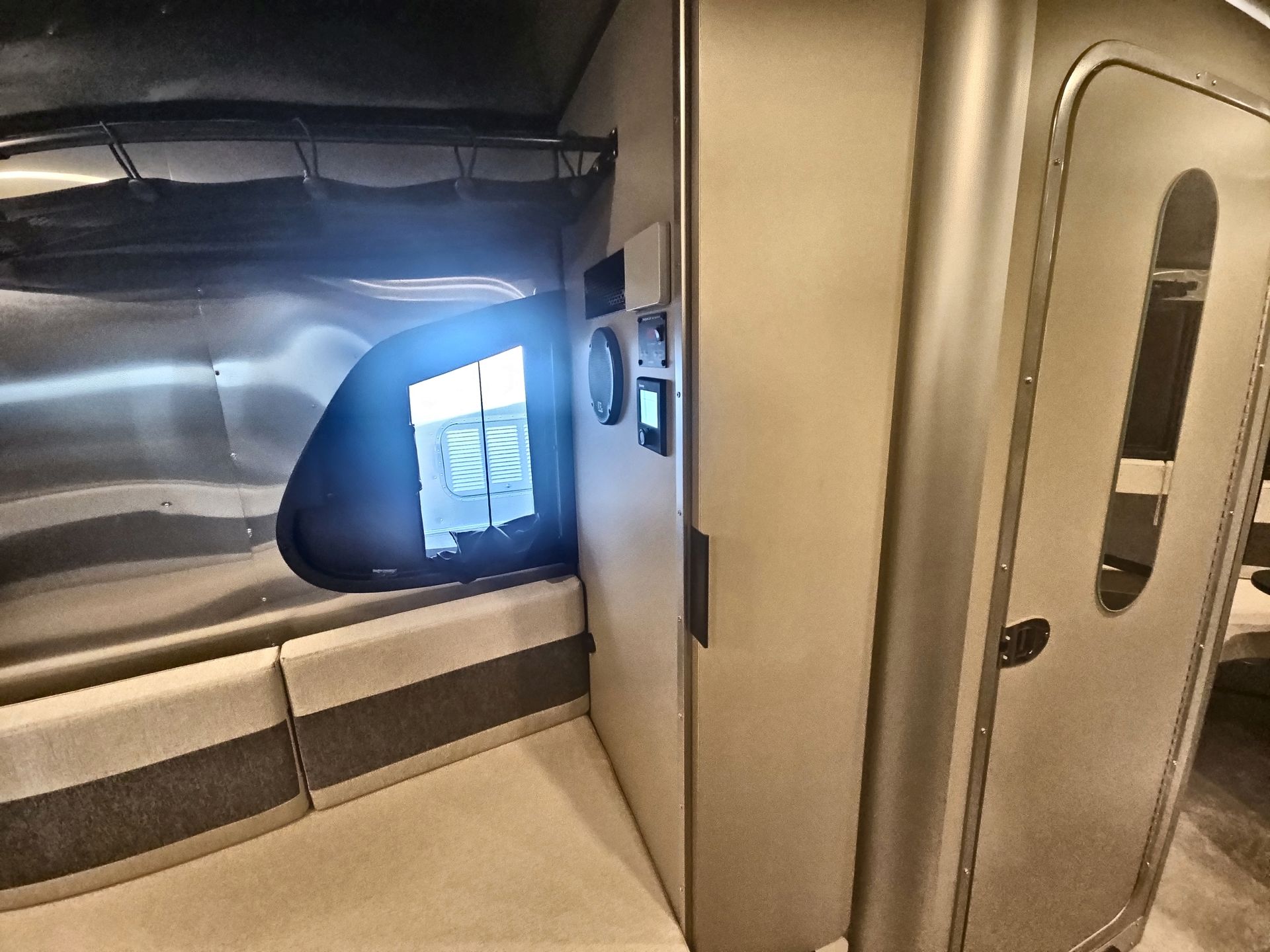 2025 Airstream 20Xe Base