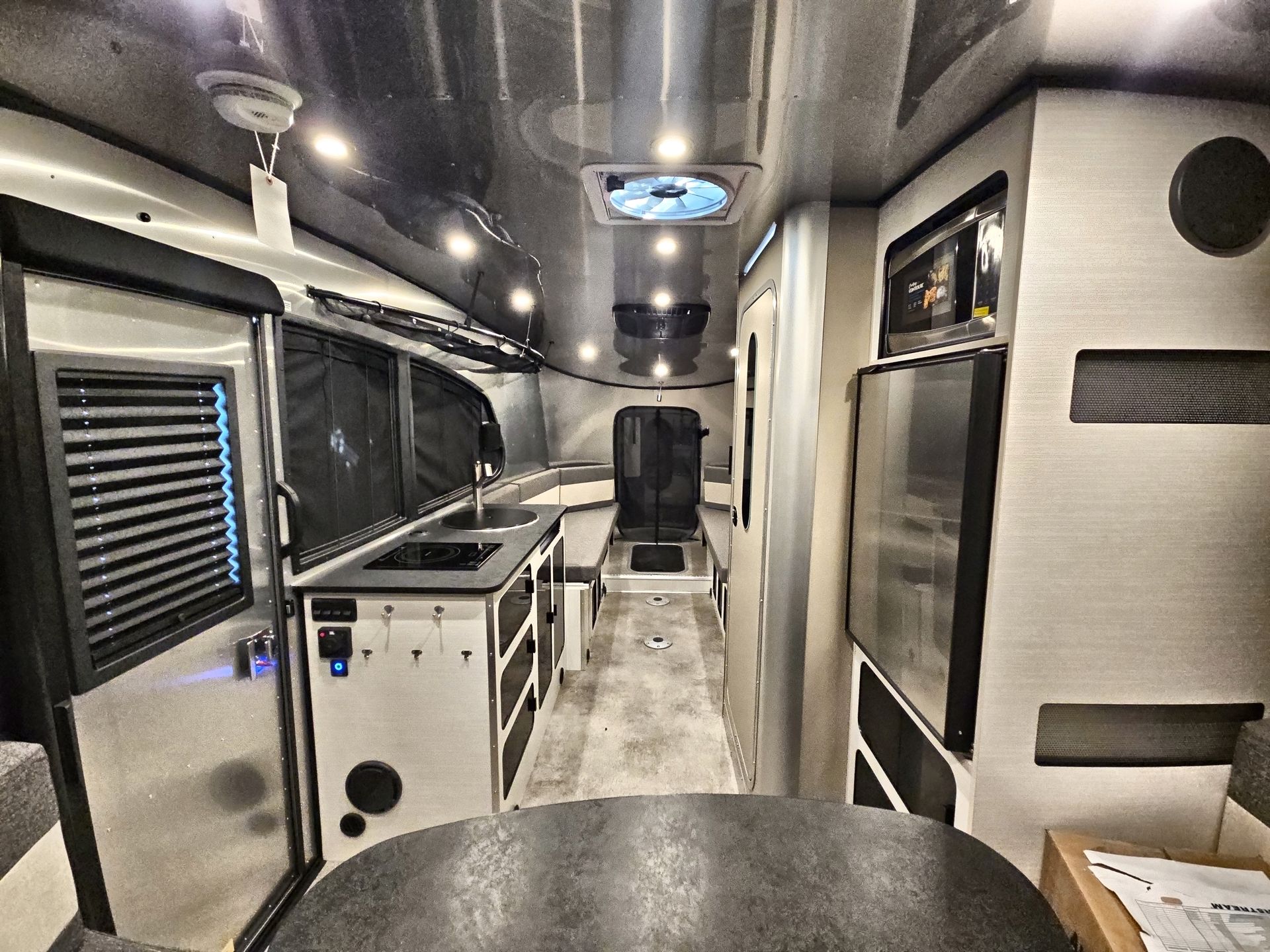 2026 Airstream 20Xe Base