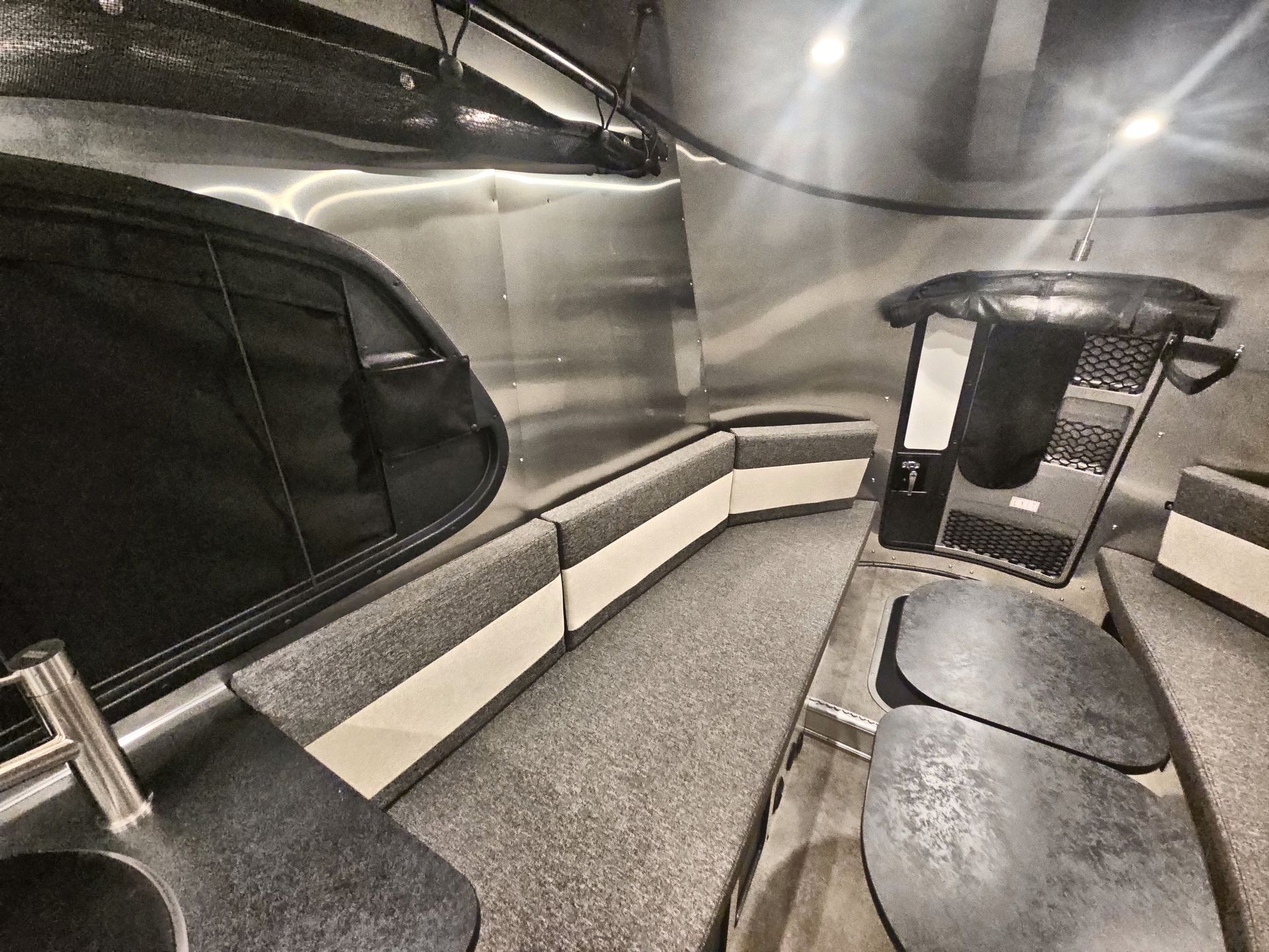 2026 Airstream 20Xe Base