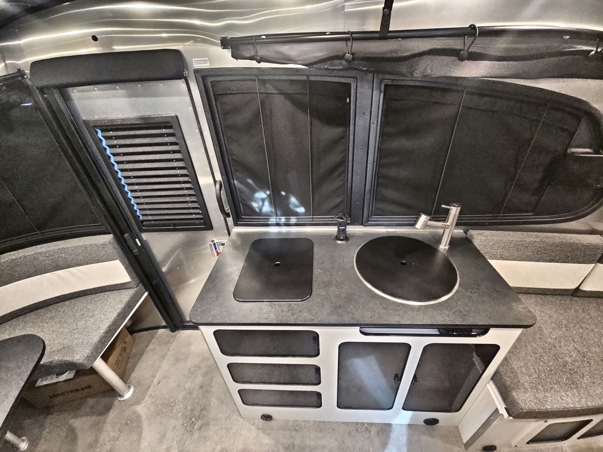 2026 Airstream 20Xe Base