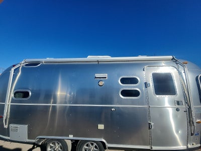 2015 Airstream 23D Base