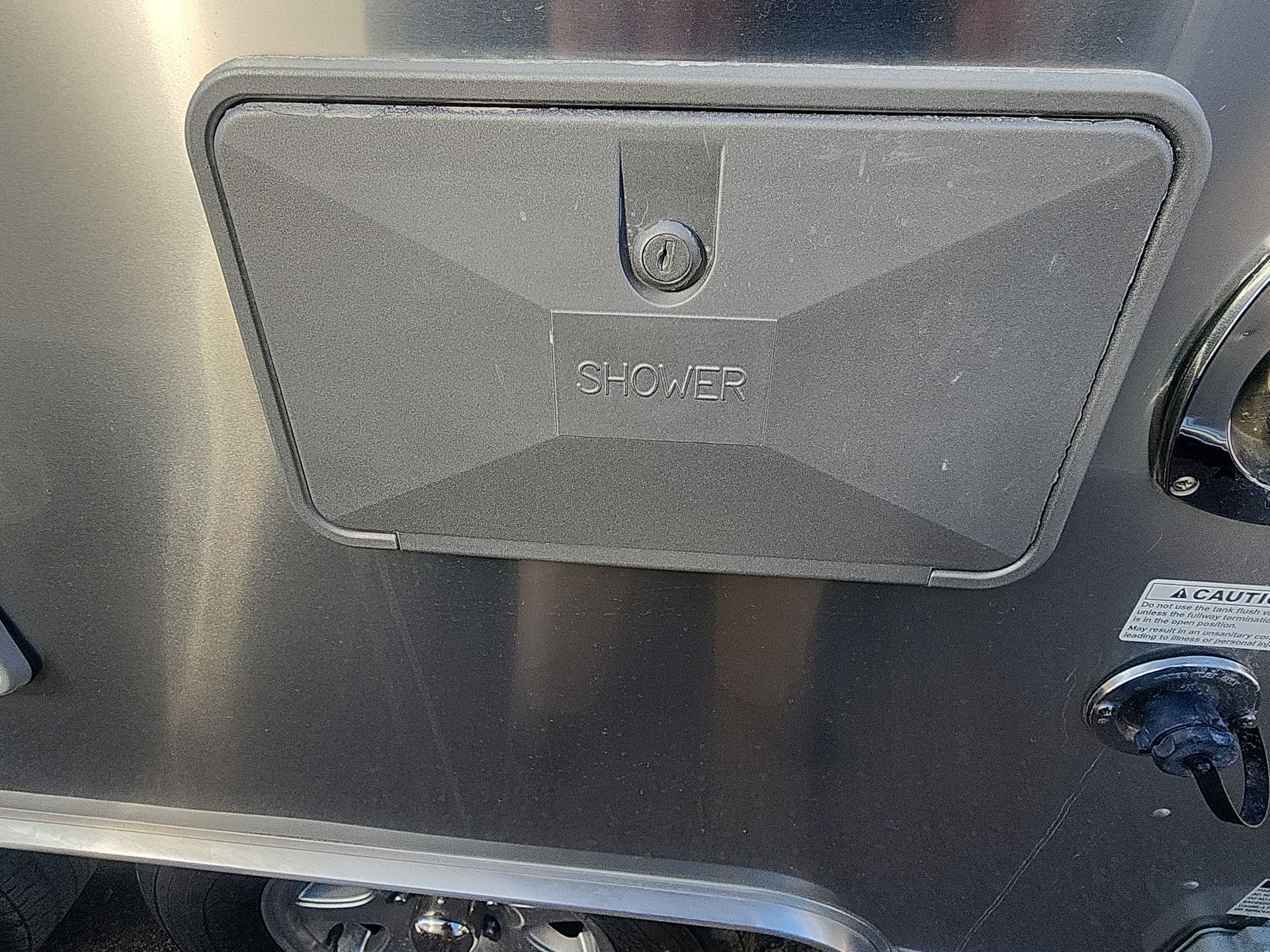 2015 Airstream 23D Base