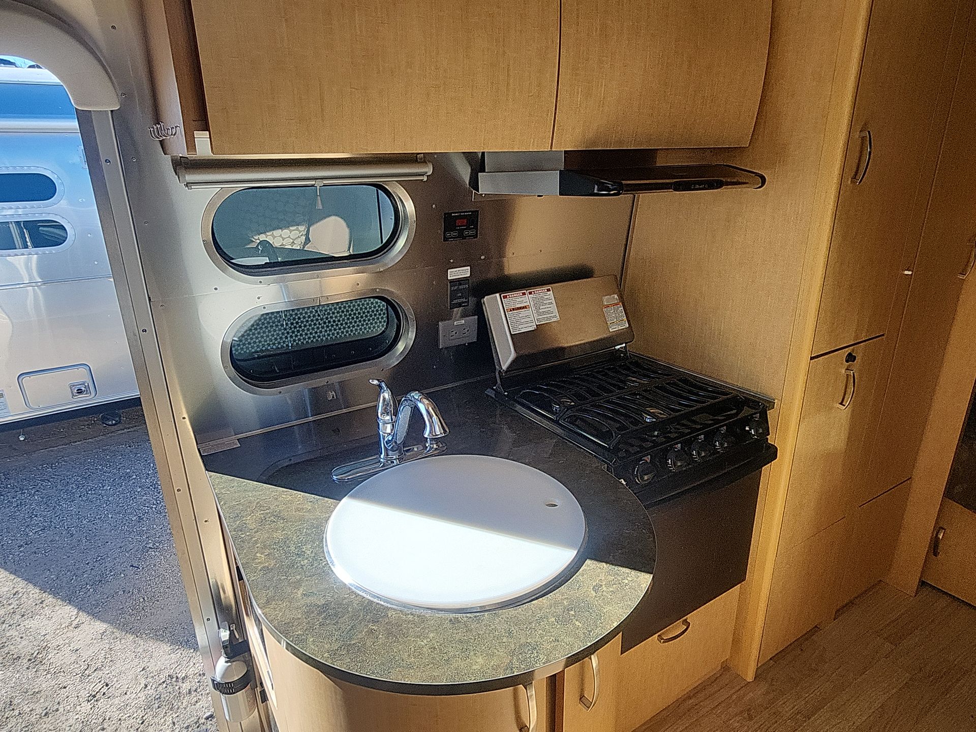2015 Airstream 23D Base