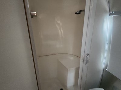 2015 Airstream 23D Base