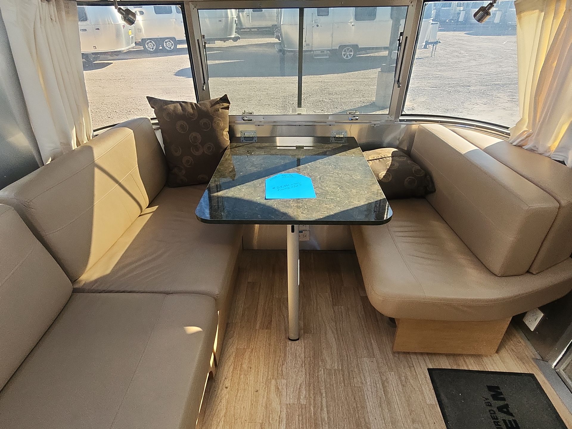 2015 Airstream 23D Base