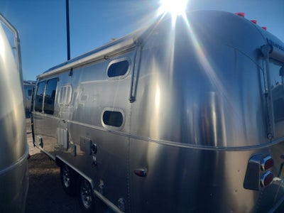 2015 Airstream 23D Base