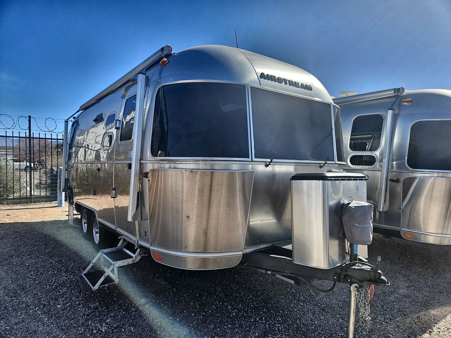 2016 Airstream 23CB (Corner Bed) Base