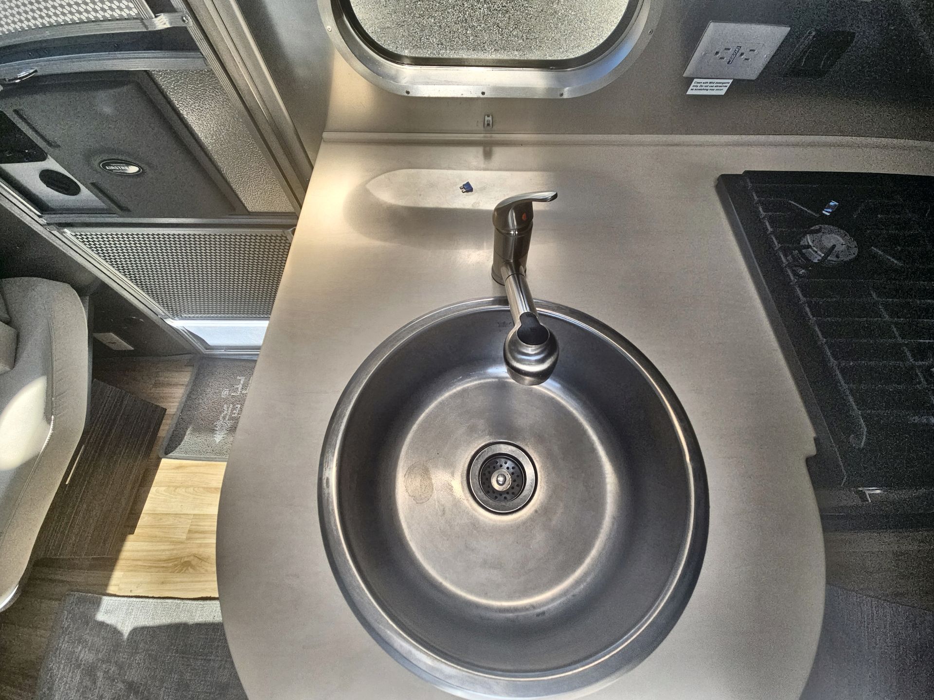 2016 Airstream 23CB (Corner Bed) Base