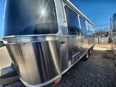 2016 Airstream 23CB (Corner Bed) Base