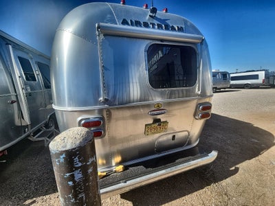 2016 Airstream 23CB (Corner Bed) Base