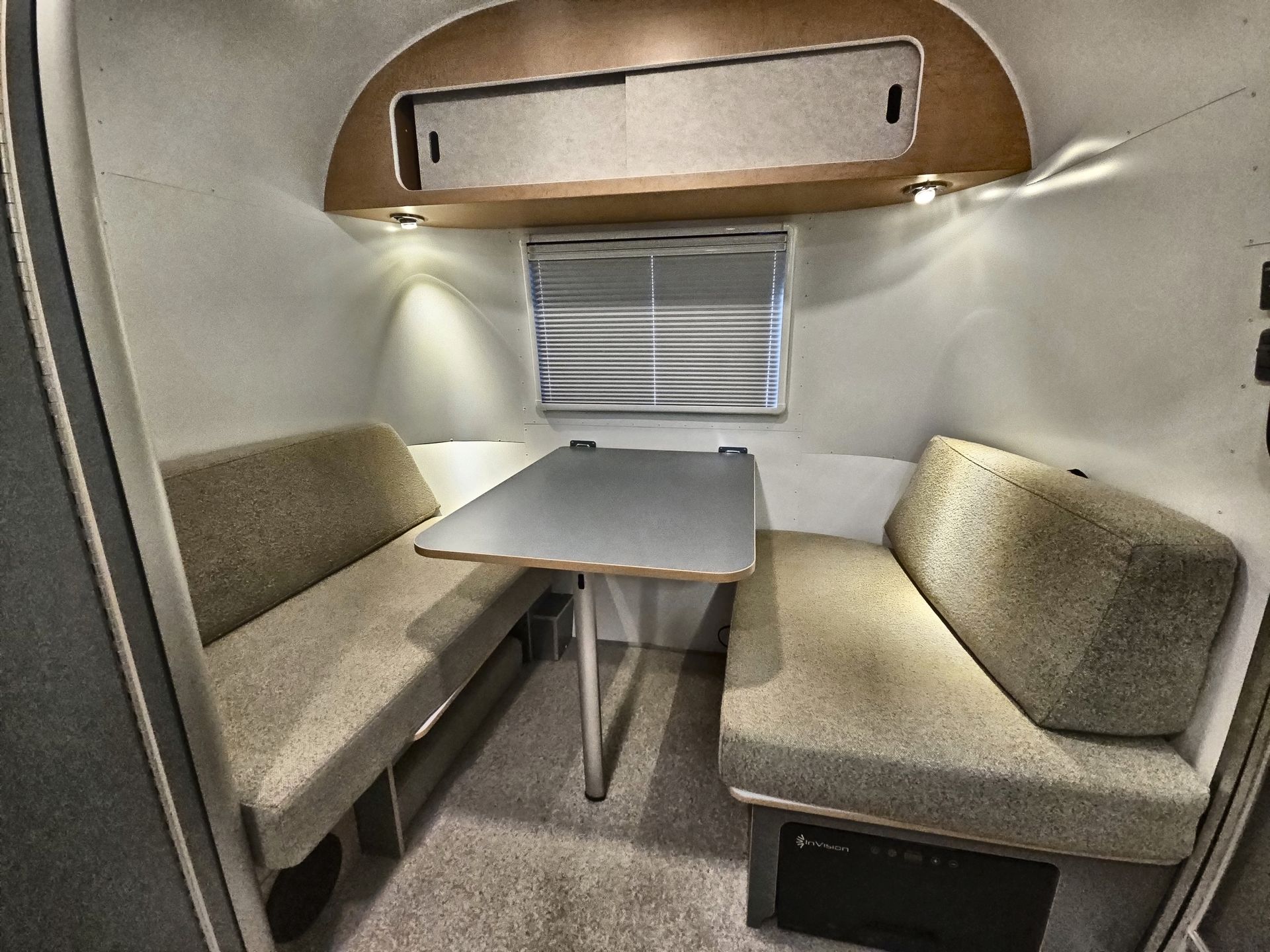 2026 Airstream 22RB Base