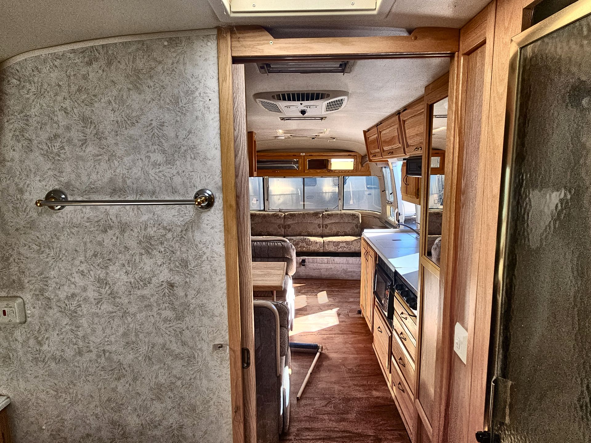 2003 Airstream 30FB Base