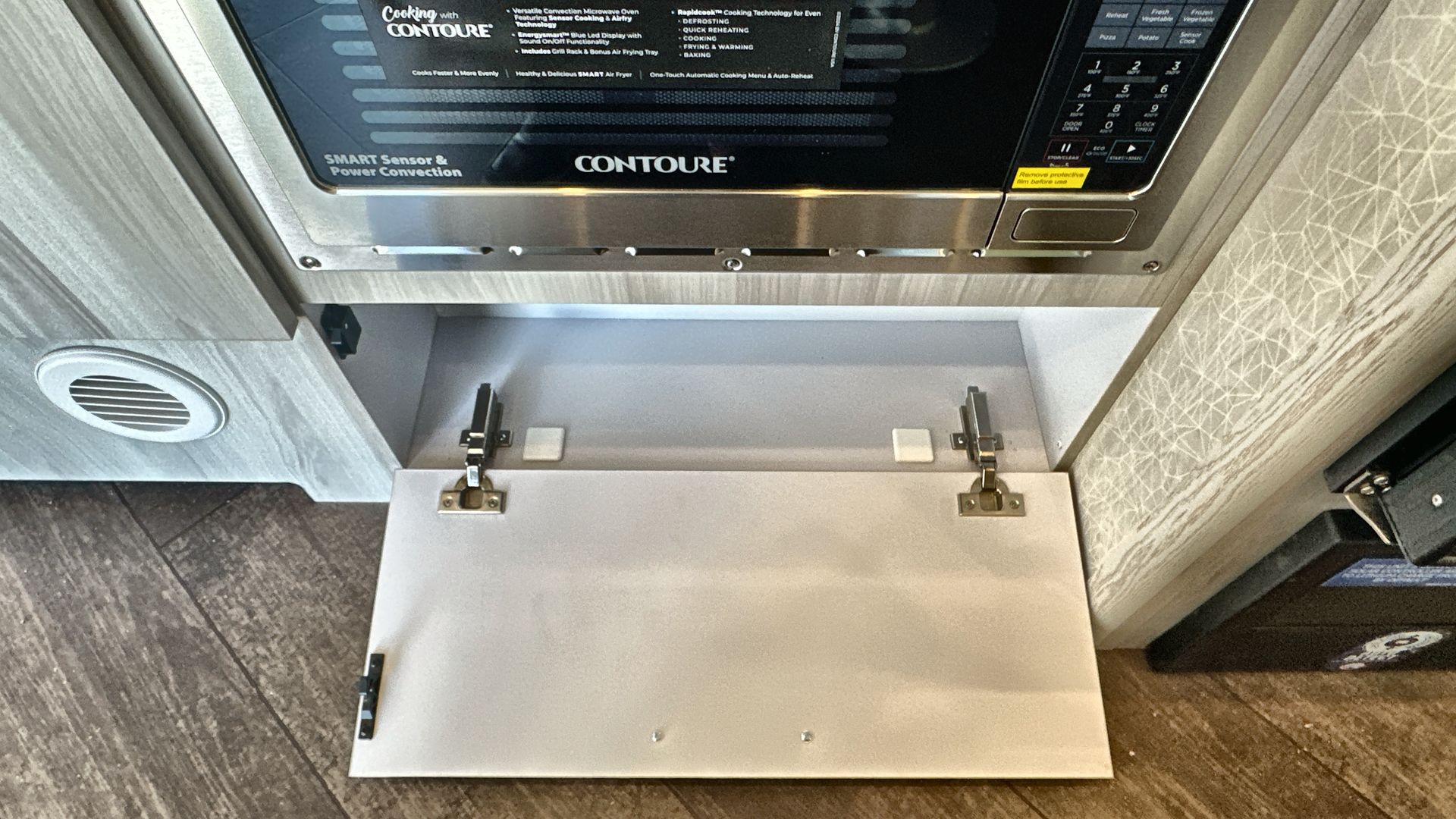 2025 Airstream 23FBT Base