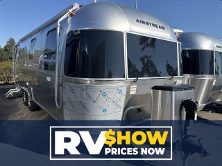 2026 Airstream 27FBQ Base