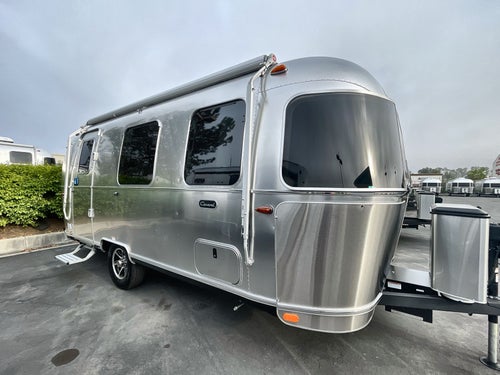 2024 Airstream 22FB Base