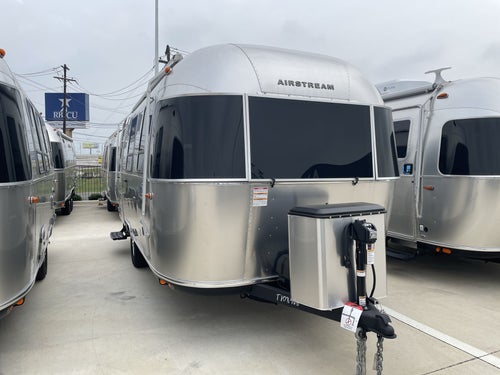 2025 Airstream 22FB Base