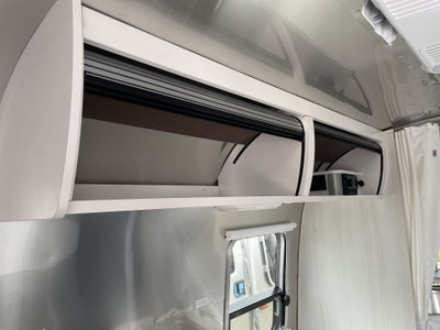 2025 Airstream 22FB Base