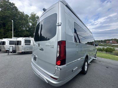 2025 Airstream 24 GL Base