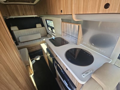 2021 Airstream 24GL TOMMY Base