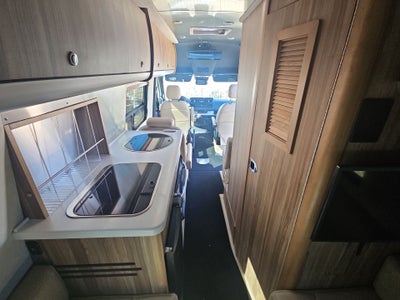 2021 Airstream 24GL TOMMY Base