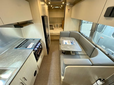 2025 Airstream 23FBQ Base