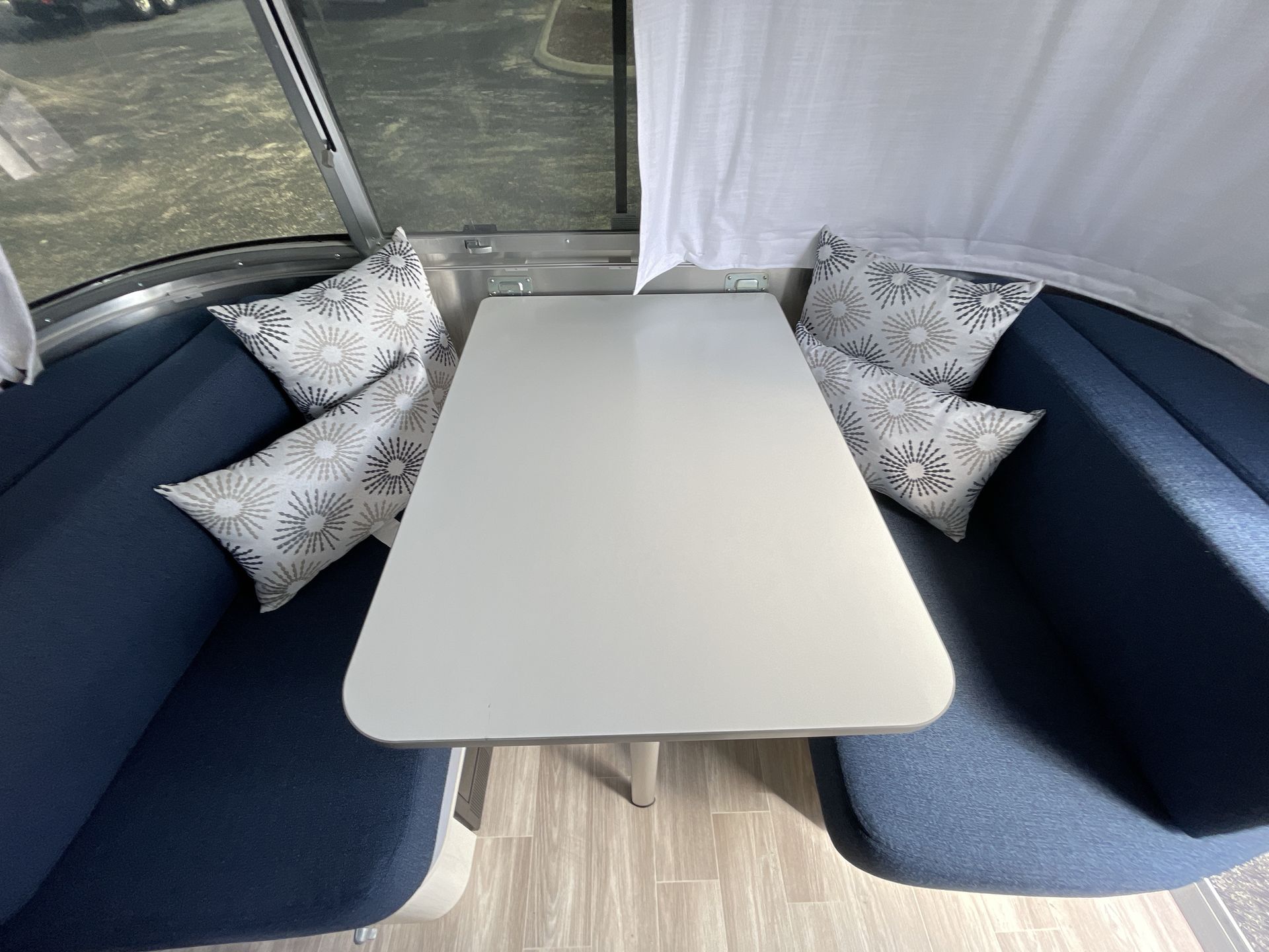 2026 Airstream 16RB Base