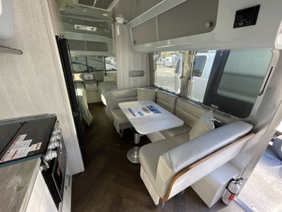 2026 Airstream 23FBT Base