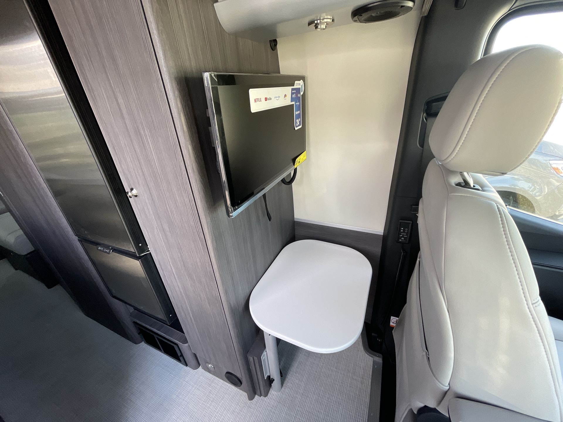 2025 Airstream 24GT Base