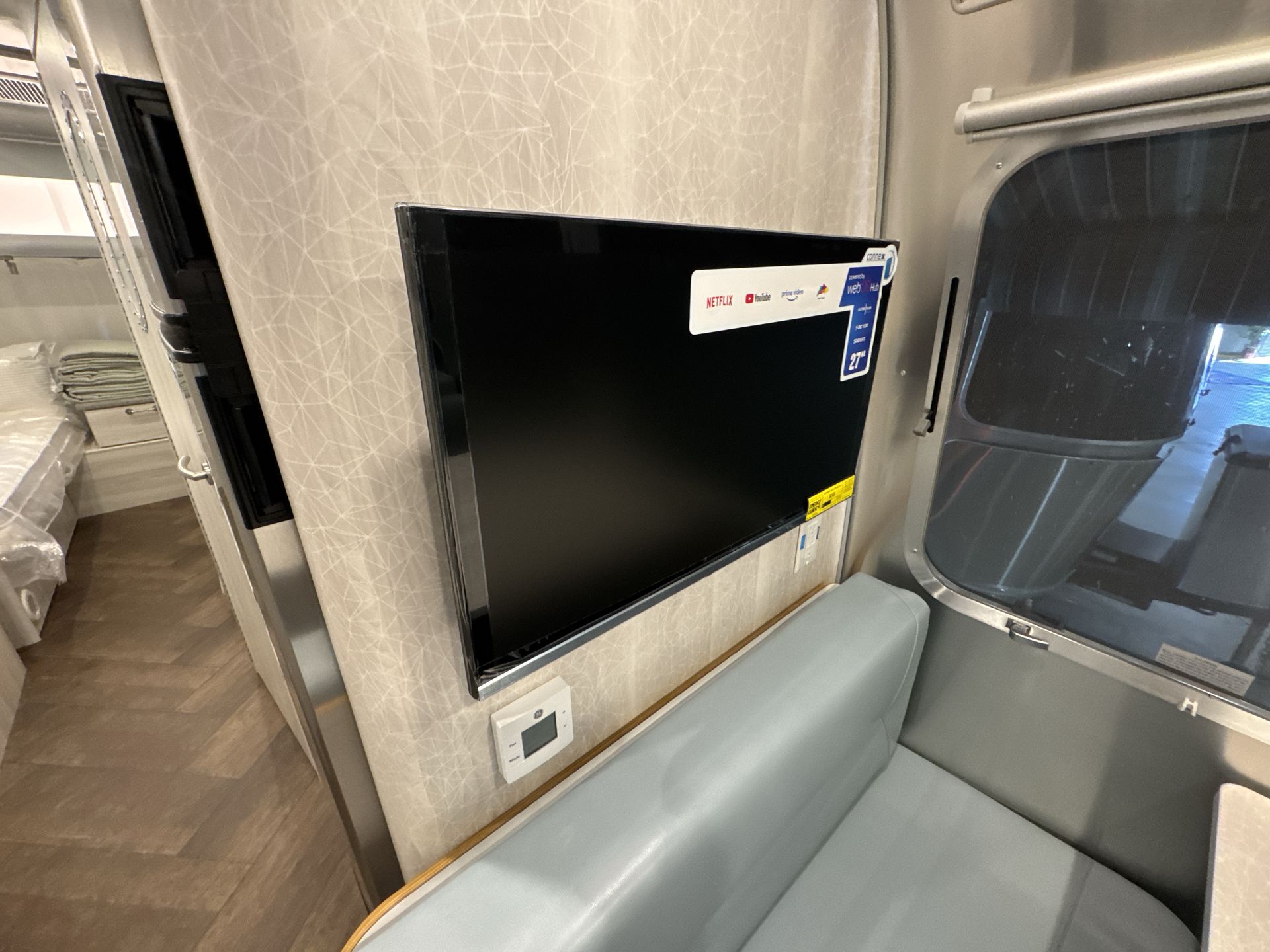 2026 Airstream 30RBT Base