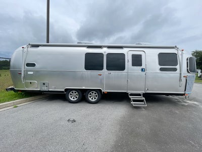 2025 Airstream 30FBBQ Base