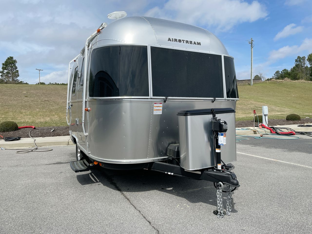 2025 Airstream 16RB Base