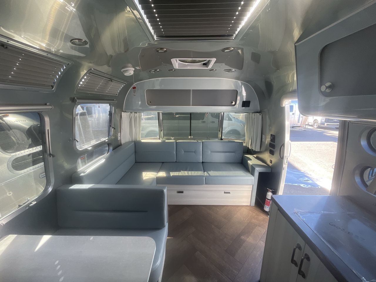 2026 Airstream 30RBT Base
