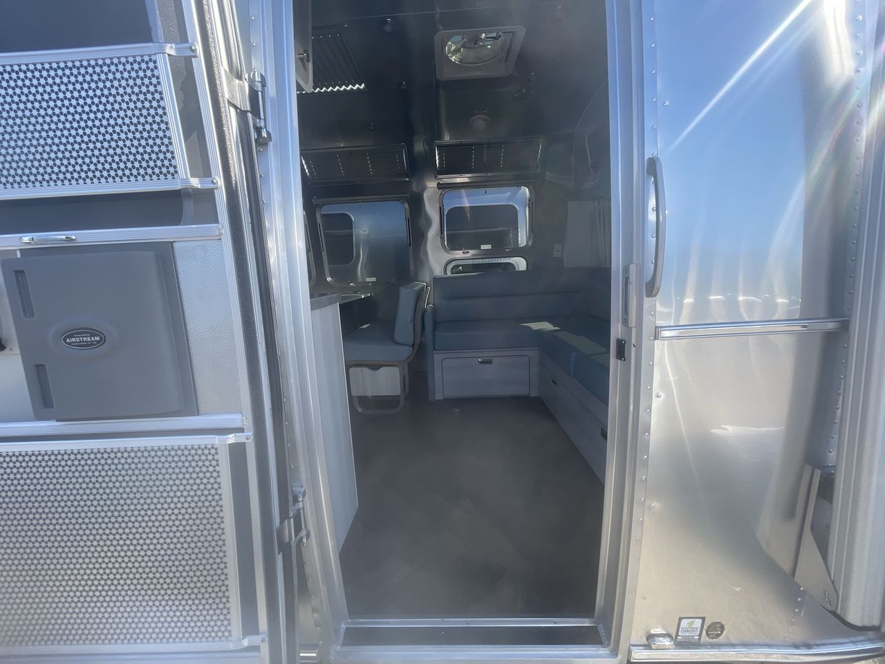 2026 Airstream 30RBT Base