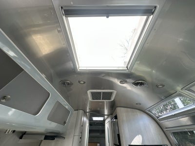 2025 Airstream 30RBQ Base