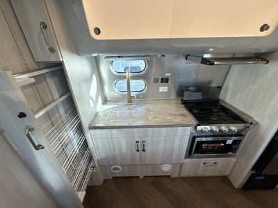 2026 Airstream 23FBT Base