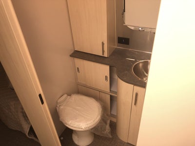 2026 Airstream 27FBT Base