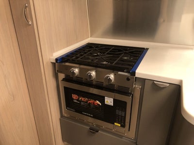 2025 Airstream 25FBQ Base