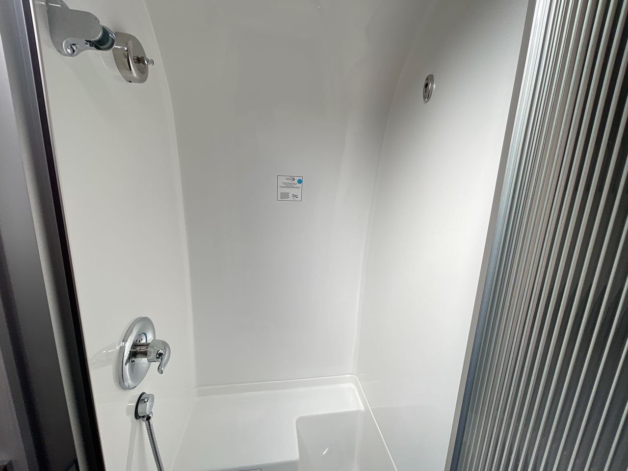 2026 Airstream 27FBQ Base