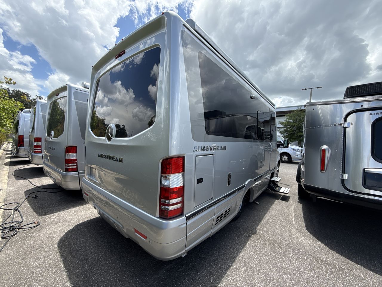 2026 Airstream Murphy Suite Base